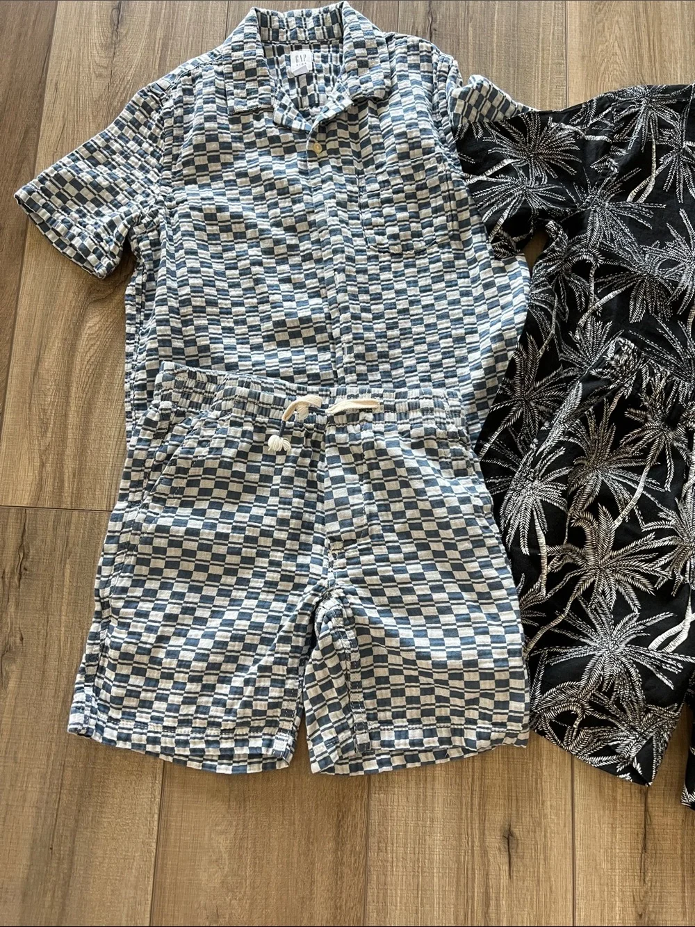 GapKids Boys Matching Sets (M/8) Geo Set and Palm-Print Set